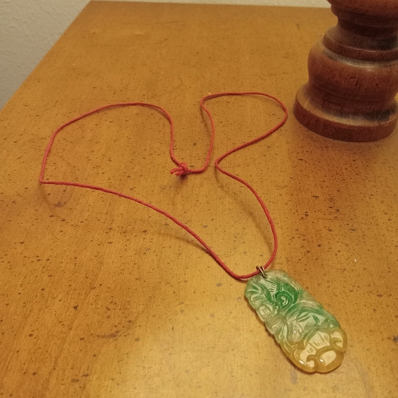 Chinese Tri Color Double Side Carved Jade Vintage Pendant on Hemp Necklace - Picture 6 of 6